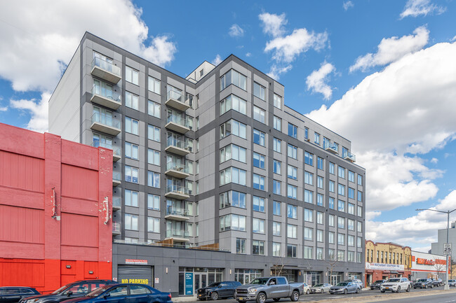 The Alanza in Brooklyn, NY - Building Photo - Building Photo