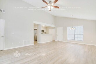 678 Utoy Cir SW in Atlanta, GA - Building Photo - Building Photo