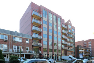 14456 Roosevelt Ave Apartments