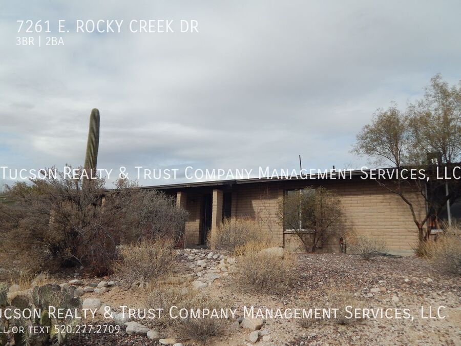 7261 E Rocky Creek Dr in Tucson, AZ - Building Photo