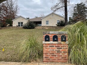 1415 Tanglewood Cir in Nacogdoches, TX - Building Photo - Building Photo