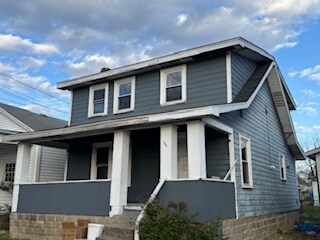 property at 712 Florida St