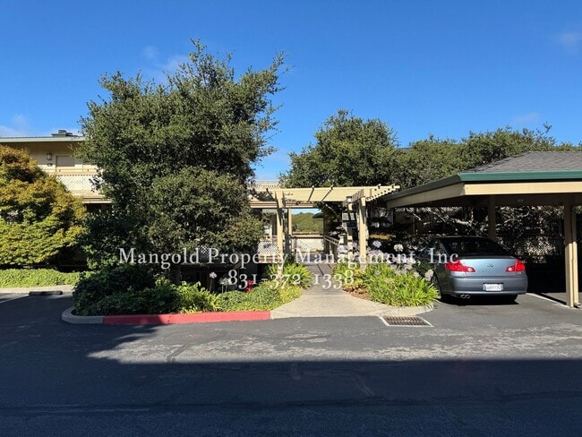 property at 221 Quail Run Ct