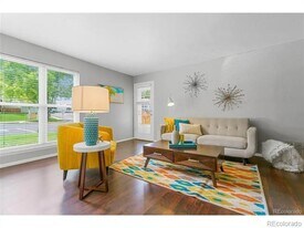 7250 S Gaylord St in Centennial, CO - Building Photo