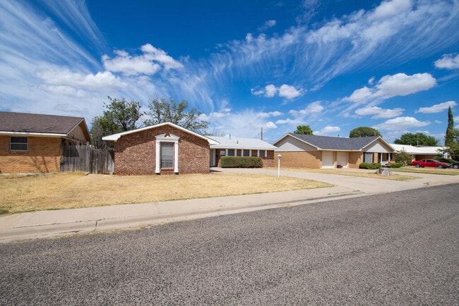 property at 3719 Amherst Ave