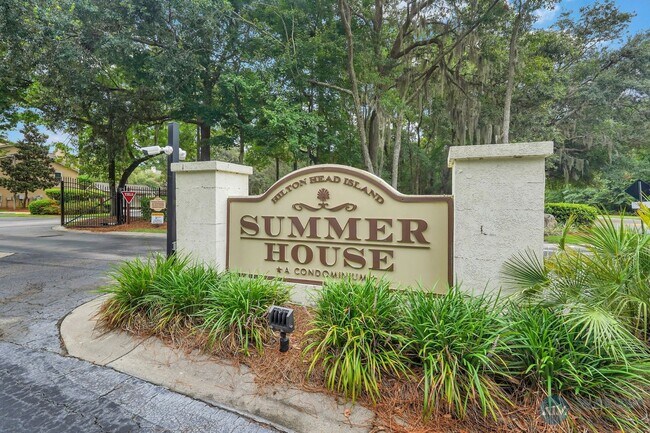 property at 380 Marshland Rd
