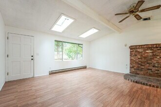 6825 180th St SE in Snohomish, WA - Building Photo - Building Photo