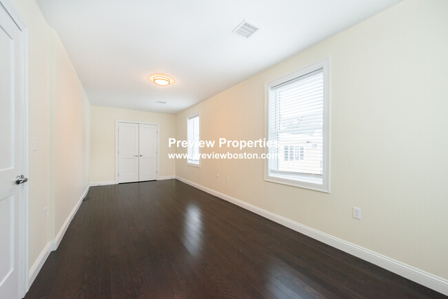 property at 10 Marion St