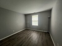 70 Hopewell Ln, Unit B in Sicklerville, NJ - Building Photo - Building Photo