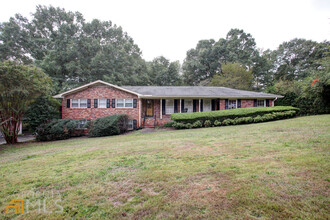 2984 Blackberry Ln in Marietta, GA - Building Photo - Building Photo