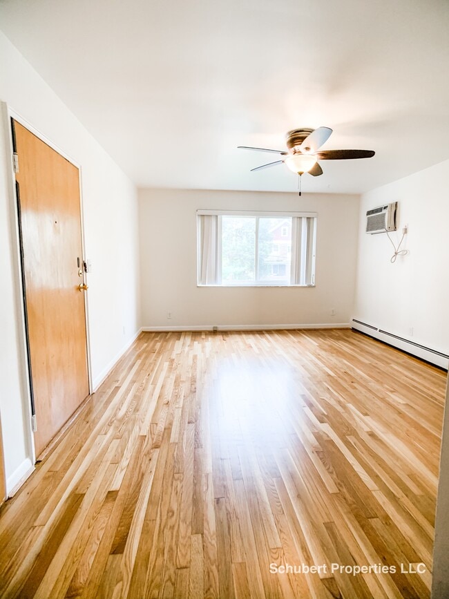 3154 Schubert Ave, Unit Apt.#2 in Cincinnati, OH - Building Photo - Building Photo
