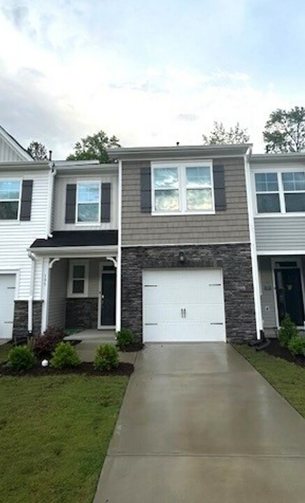 195 Velvet Rdg Wy in Garner, NC - Building Photo