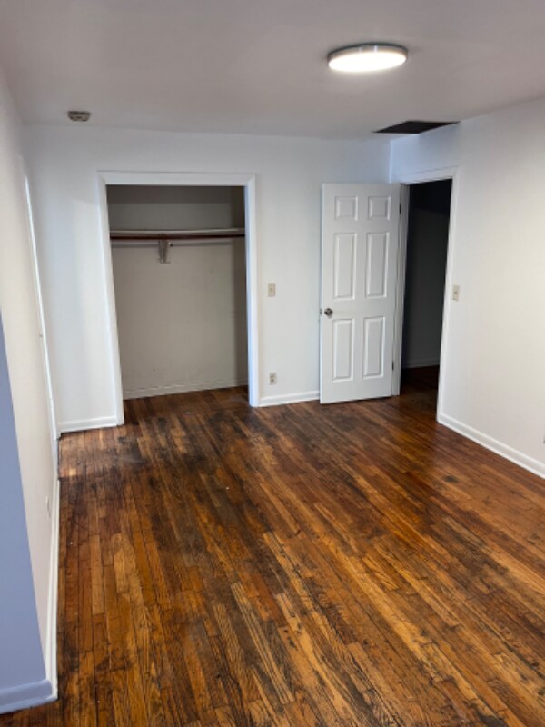 202 E Washington St-Unit -4 in Glasgow, KY - Foto de edificio - Building Photo