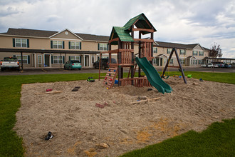 Marbleton Pinewood Apartments in Big Piney, WY - Building Photo - Building Photo