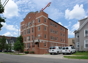 Crawford House in Ann Arbor, MI - Building Photo - Building Photo