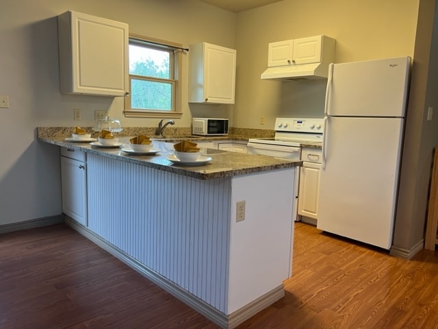 504 W Moore St in Kyle, TX - Building Photo - Building Photo