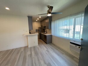 12618 Pacific Ave, Unit 06 in Los Angeles, CA - Foto de edificio - Building Photo