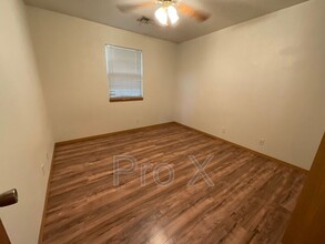 4563 E Zora St in Joplin, MO - Building Photo - Building Photo
