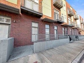 615 Denmark Dr in Memphis, TN - Building Photo