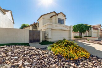 501 E Topeka Dr in Phoenix, AZ - Building Photo - Building Photo