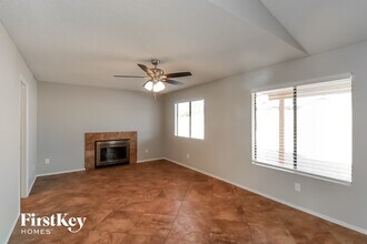 3638 E Verdin Rd in Phoenix, AZ - Building Photo - Building Photo