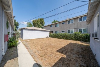 2013 W Victory Blvd in Burbank, CA - Building Photo - Building Photo