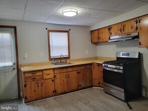 1017 Winton St in Philadelphia, PA - Building Photo - Building Photo