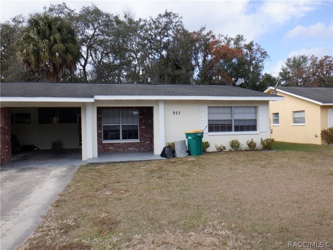 property at 923 E Turner Camp Rd