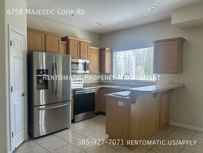 6758 Majestic Loop Rd in West Jordan, UT - Building Photo - Building Photo