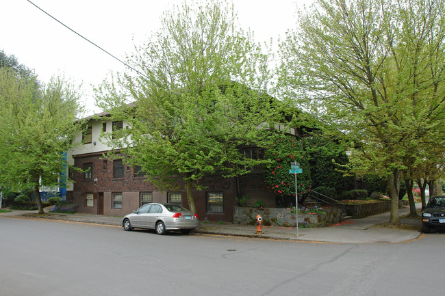 1624-1636 NE Tillamook St in Portland, OR - Building Photo - Building Photo