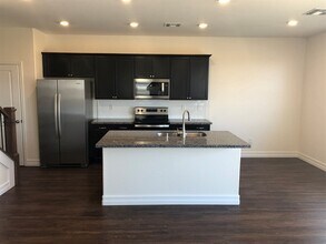 5804 Petronius St in Las Vegas, NV - Building Photo - Building Photo