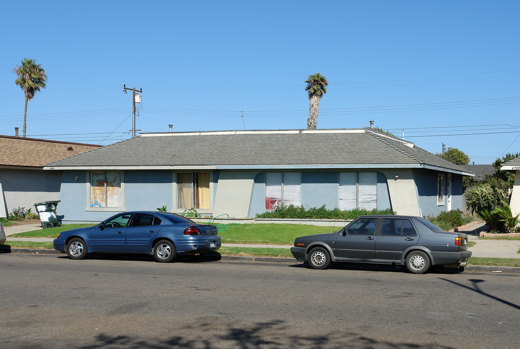 4640-4642 Terrace Ave in Oxnard, CA - Building Photo