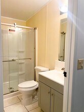 5904 Sussex Dr in Tampa, FL - Building Photo - Building Photo