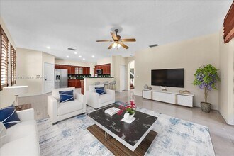 12817 SW 26th St in Miramar, FL - Building Photo - Building Photo