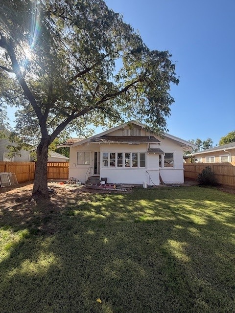 725 E Princeton Ave in Fresno, CA - Building Photo - Building Photo