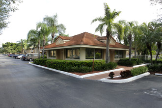 Cutler Vista in Cutler Bay, FL - Building Photo - Building Photo