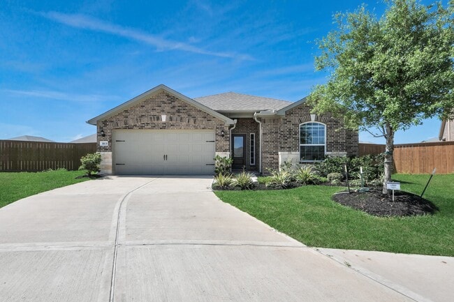 property at 3113 Foresail Ln
