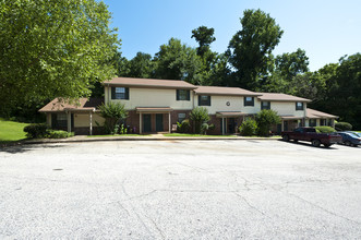 Franklin Oaks Apartments in Franklin, GA - Building Photo - Building Photo