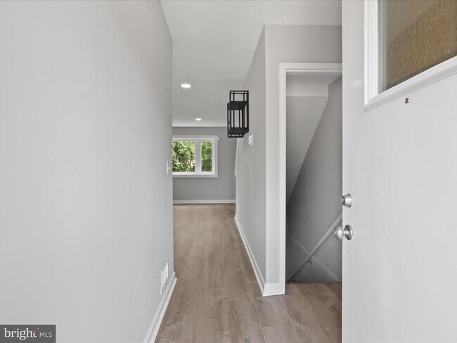 5026 Roseld Ct in Oxon Hill, MD - Building Photo - Building Photo