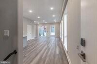 2401 N Mascher St photo'