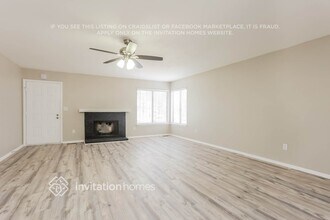 16766 E Kent Dr, Unit B210 in Aurora, CO - Building Photo - Building Photo