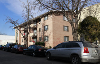 Park Morton Apartments in Washington, DC - Building Photo - Building Photo