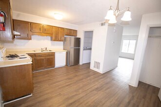 251 Knight Dr in Statesboro, GA - Building Photo - Building Photo