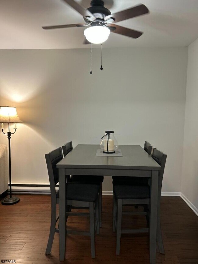110 Federal Hill Rd in Pompton Lakes, NJ - Building Photo - Building Photo