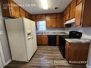 1229 Pinedale Cir NW-Unit -1229 in Conyers, GA - Building Photo - Building Photo