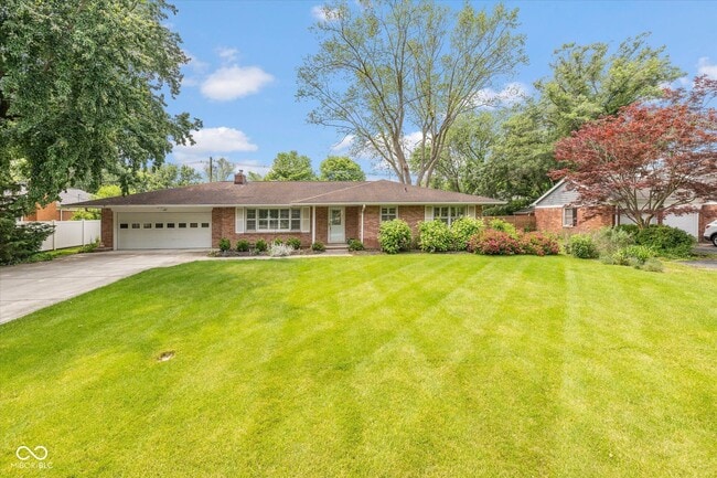 property at 647 Alwyne Rd