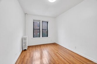 37-16 83rd St in Queens, NY - Building Photo - Building Photo