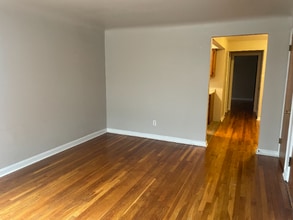 5429 Lester Rd in Cincinnati, OH - Building Photo - Building Photo