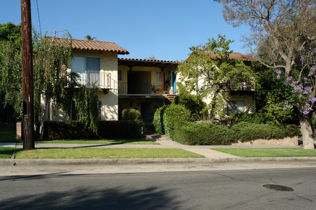 1024 Laguna St in Santa Barbara, CA - Building Photo - Building Photo