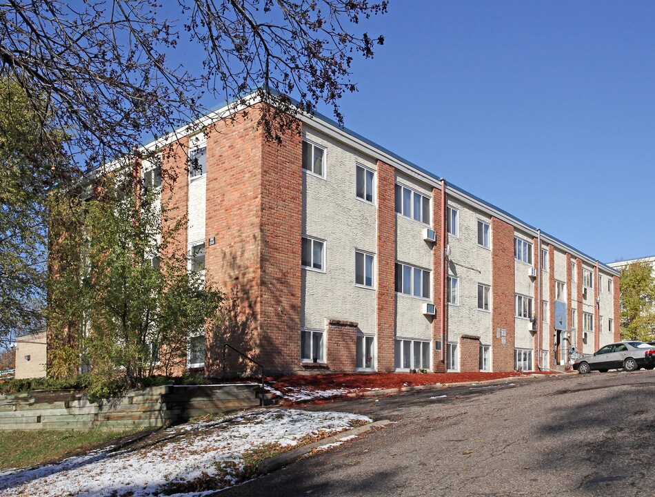 Morningstar Apartments in St. Paul, MN - Foto de edificio